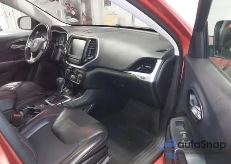 2015 Jeep Cherokee Trailhawk z USA, uszkodzony, nr VIN 1C4PJMBS7FW728650